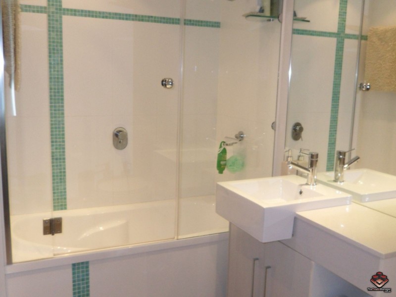 908/430 Marine Parade, Biggera Waters QLD 4216