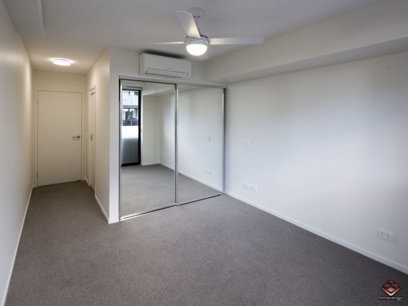 37 Regent Street, Woolloongabba QLD 4102