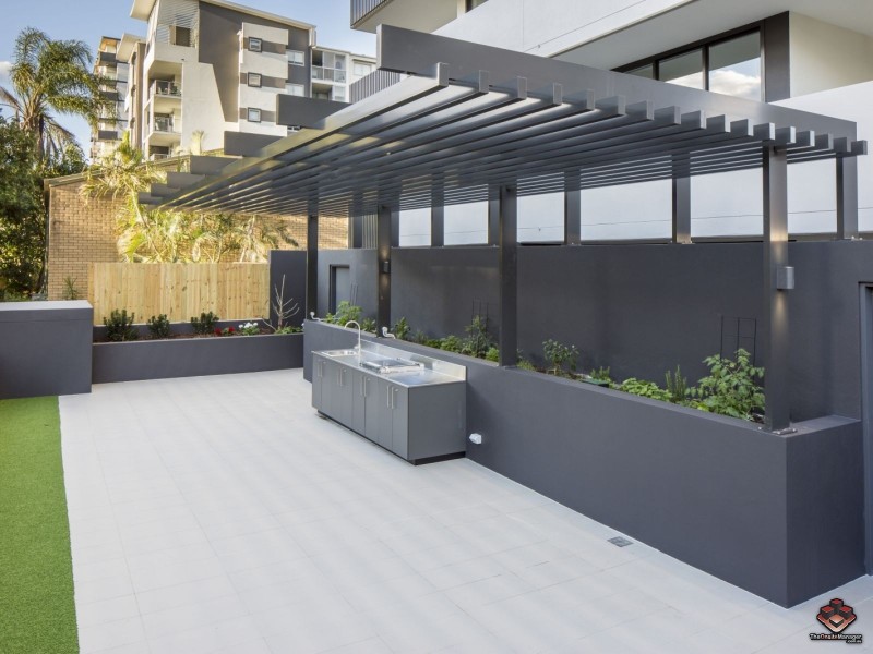 37 Regent Street, Woolloongabba QLD 4102