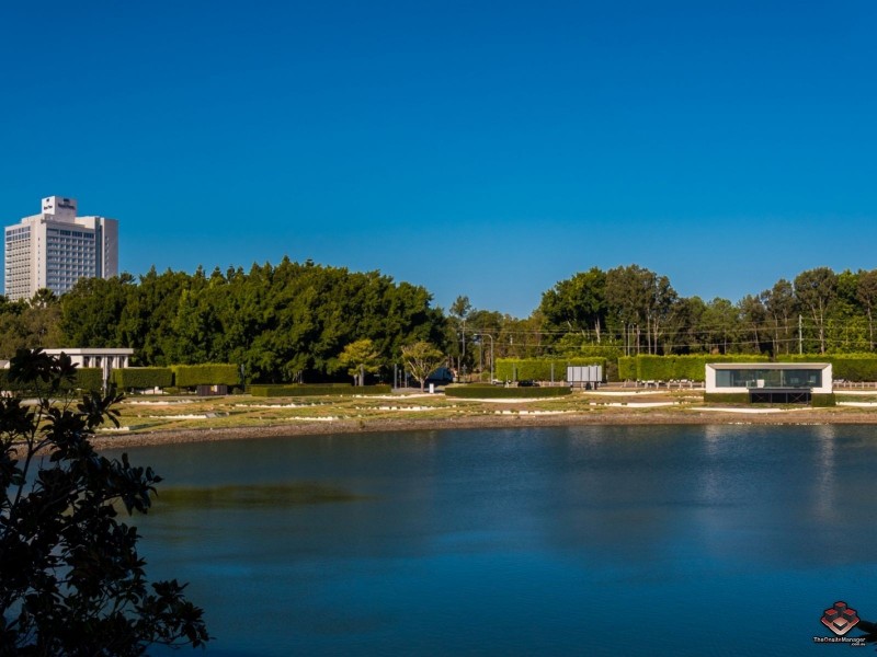 1 Marina Drive, Benowa QLD 4217