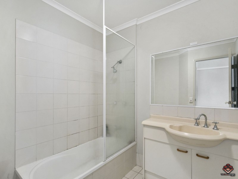 96/643 Pine Ridge Road, Biggera Waters QLD 4216