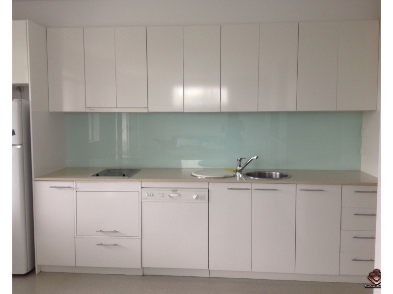 98 University Drive, Varsity Lakes QLD 4227