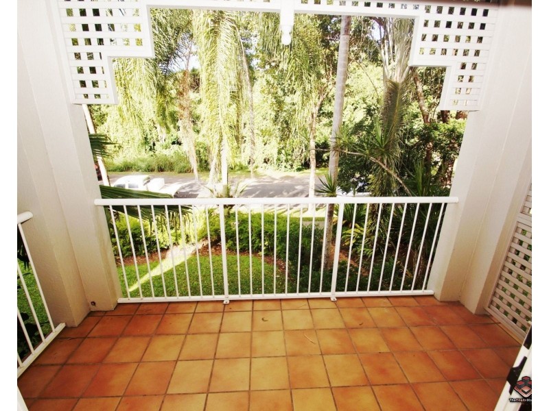 193-199 Mayers Street, Manoora QLD 4870