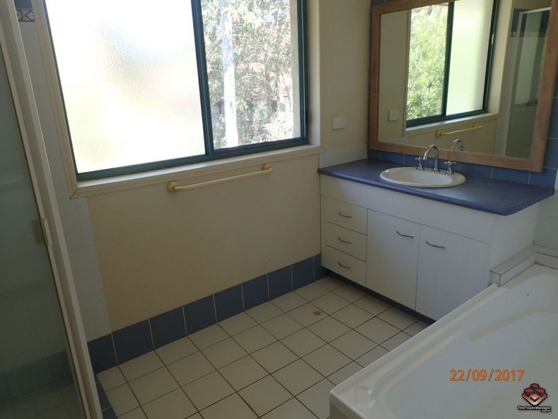 28 Ancona Street, Carrara QLD 4211