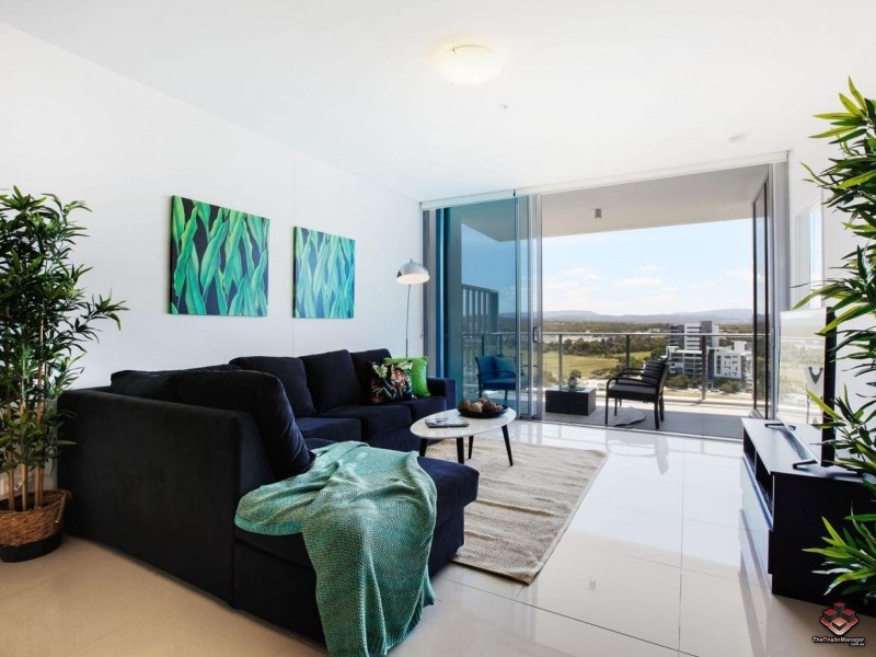25 East Quay Drive, Biggera Waters QLD 4216