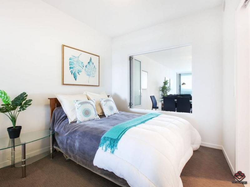 25 East Quay Drive, Biggera Waters QLD 4216