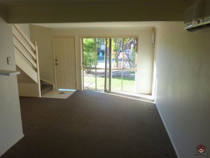 75 Brown Street, Labrador QLD 4215