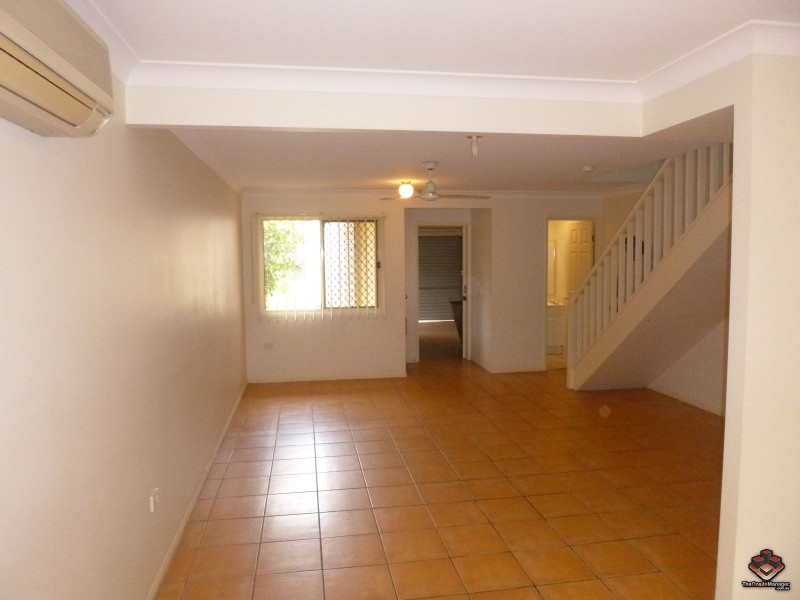 19 Doughboy Parade, Hemmant QLD 4174
