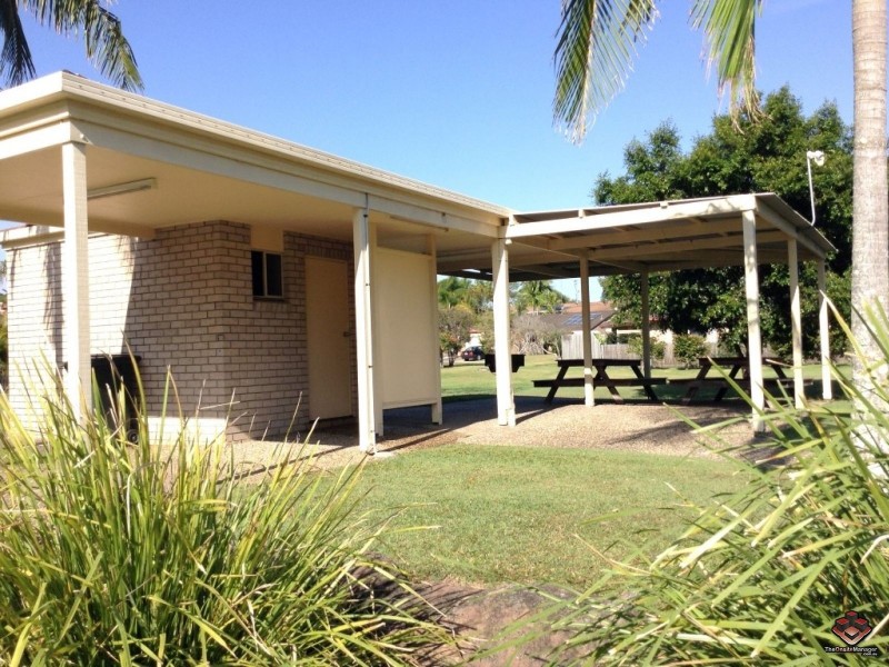 5 Greenlands Drive, Varsity Lakes QLD 4227