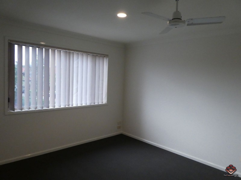 75 Brown Street, Labrador QLD 4215