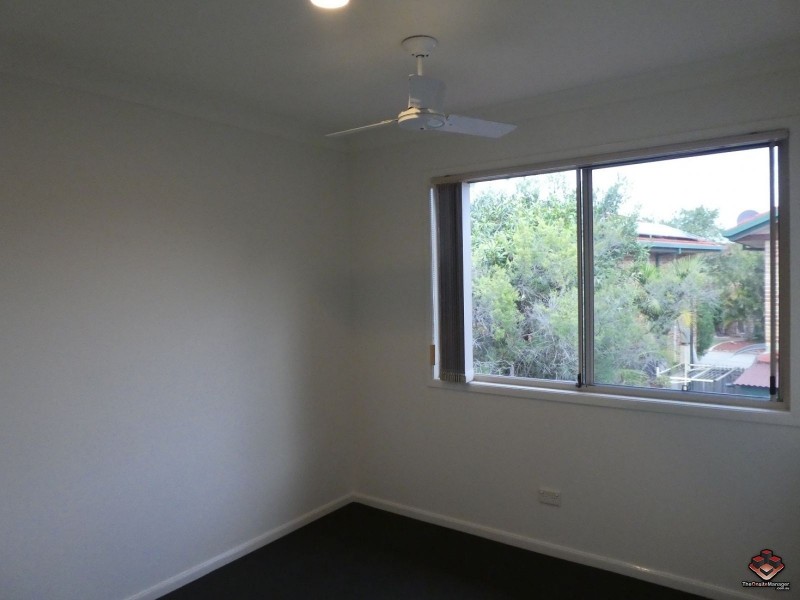 75 Brown Street, Labrador QLD 4215