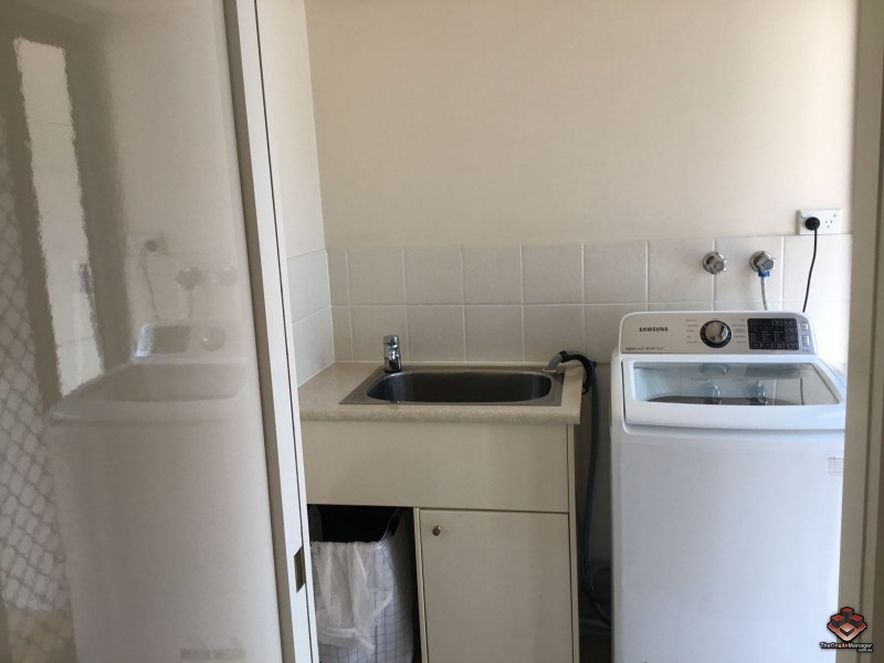 Hope Island QLD 4212