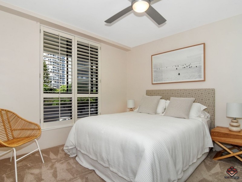 14 MacArthur Parade, Main Beach QLD 4217