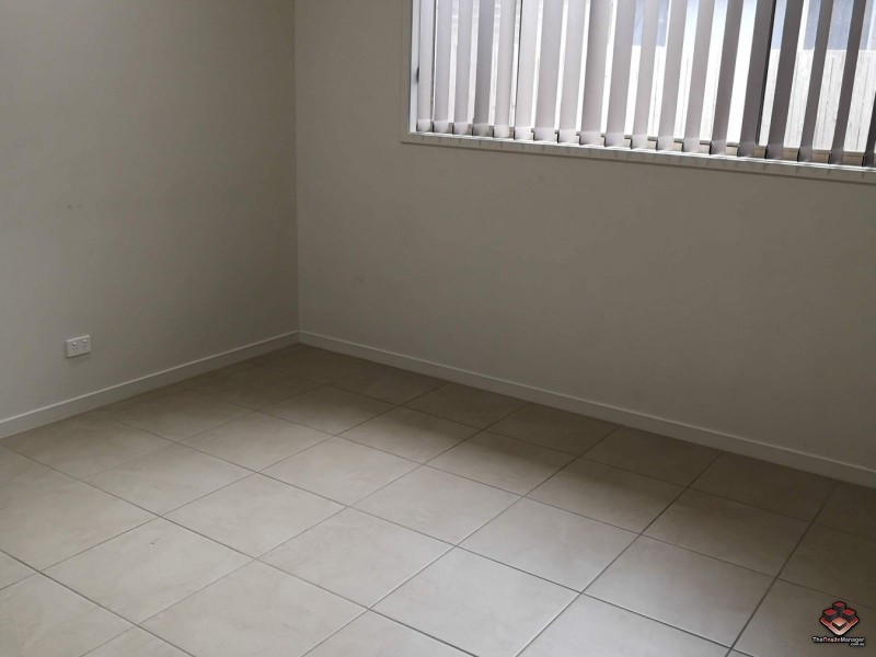 21 Maurie Pears Crescent, Pimpama QLD 4209