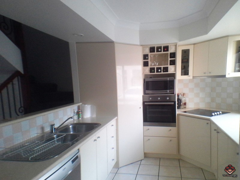 Hope Island QLD 4212