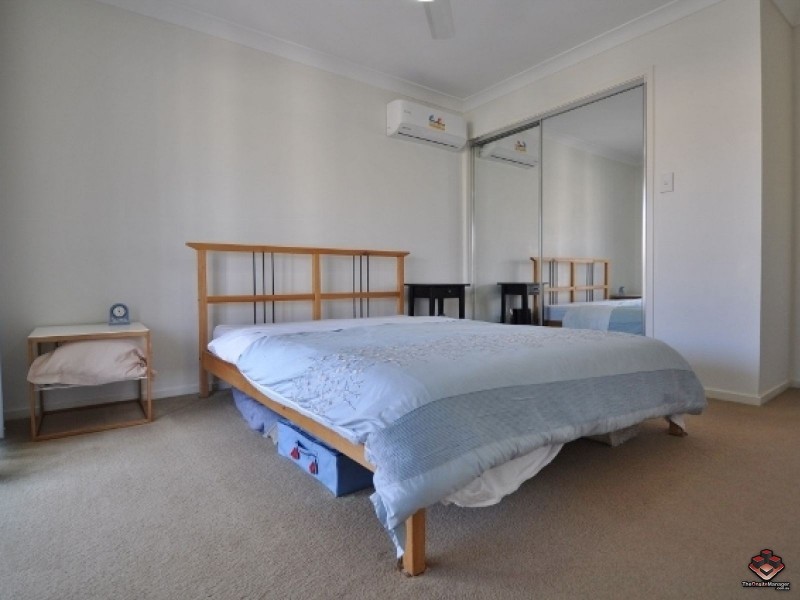 130 Jutland Street, Oxley QLD 4075