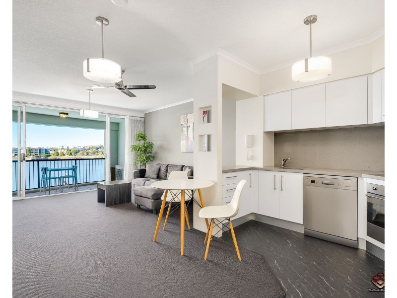 ID:3888052/39 Vernon Terrace, Teneriffe QLD 4005