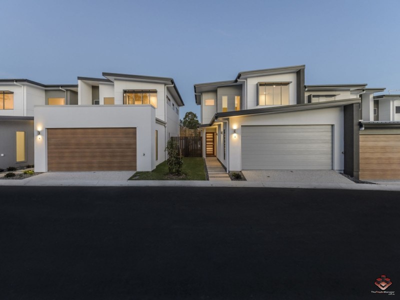 8 Russell Street, Everton Park QLD 4053