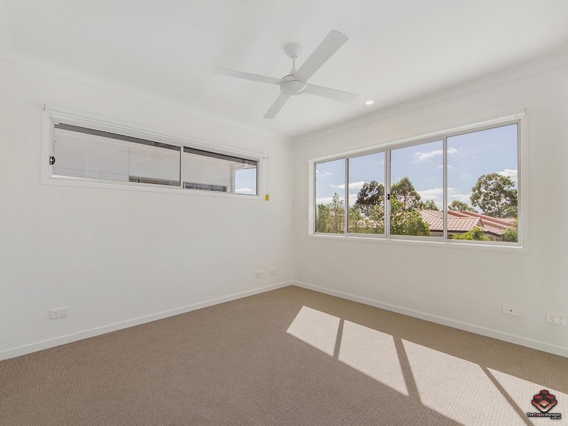 8 Russell Street, Everton Park QLD 4053