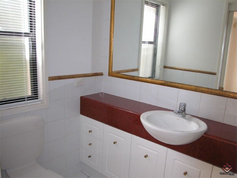 22 Glenside Drive, Robina QLD 4226