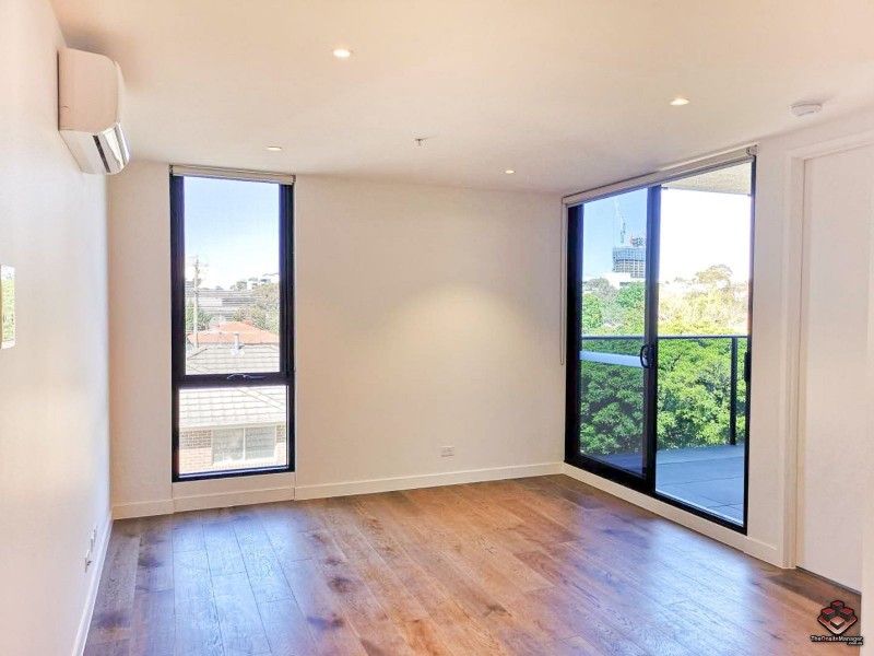 19 Poplar Street, Box Hill VIC 3128