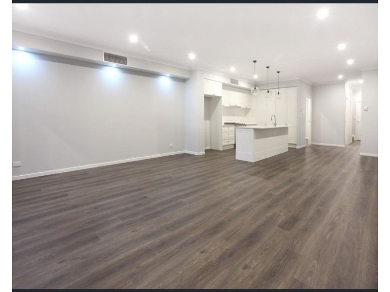 Paradise Point QLD 4216