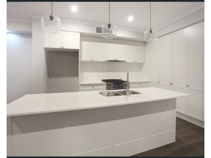 Paradise Point QLD 4216