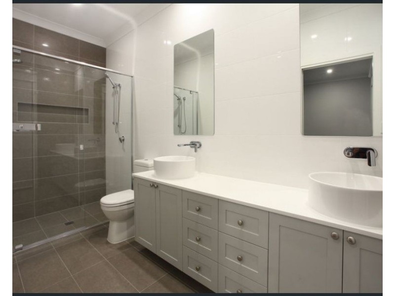 Paradise Point QLD 4216