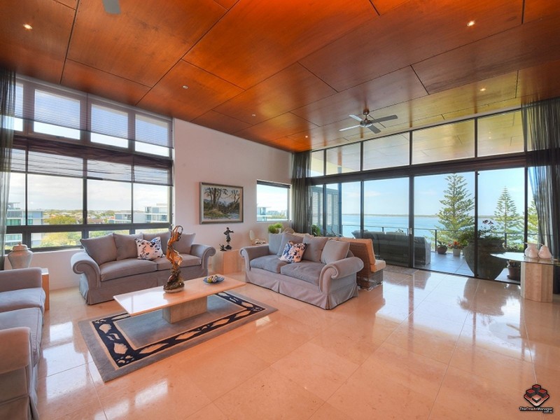 2602/323 Bayview Street, Hollywell QLD 4216