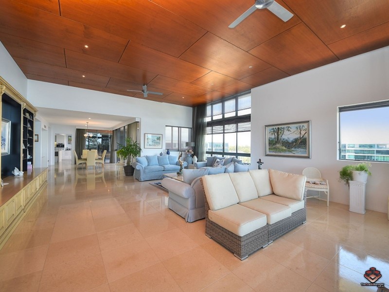 2602/323 Bayview Street, Hollywell QLD 4216