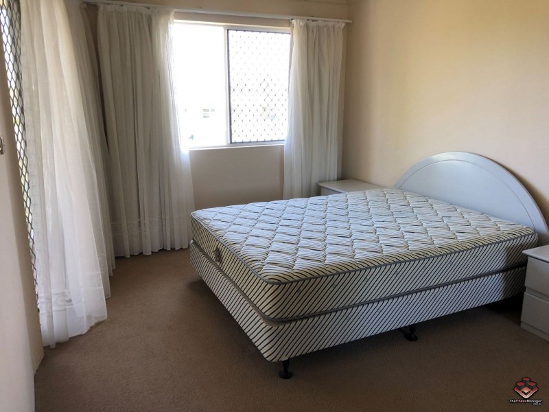 22 Jennifer Avenue, Runaway Bay QLD 4216