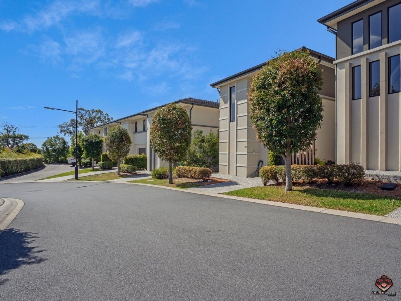 2 Bourton Road, Merrimac QLD 4226