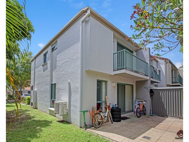 89 Heeb Street, Ashmore QLD 4214