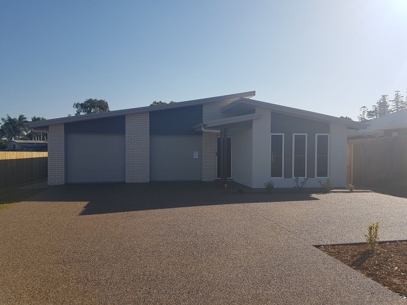 1/28 Eli Court, Kawungan QLD 4655