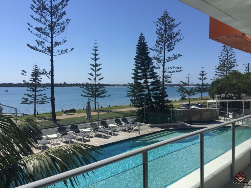 21 Brighton Street, Biggera Waters QLD 4216