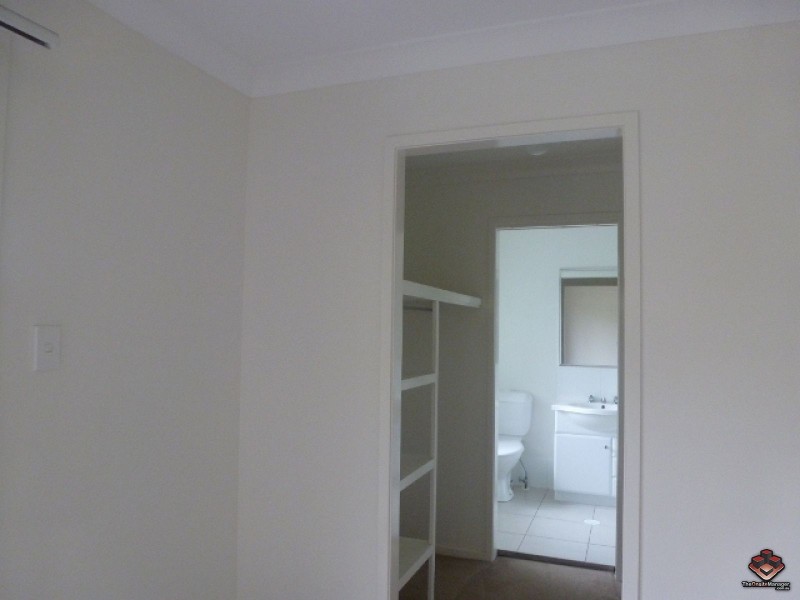 130 Jutland Street, Oxley QLD 4075