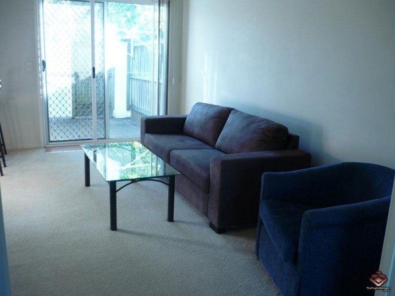 83 Heeb Street, Ashmore QLD 4214