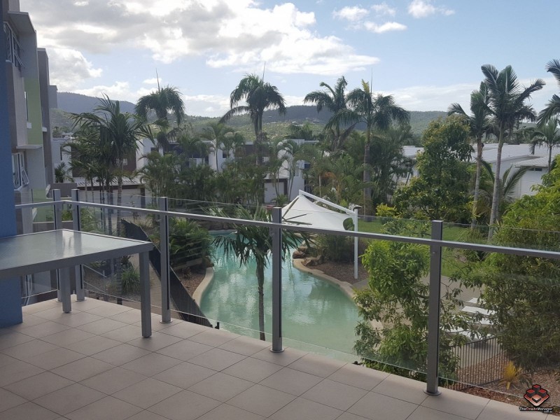 65 Manooka Drive, Cannonvale QLD 4802