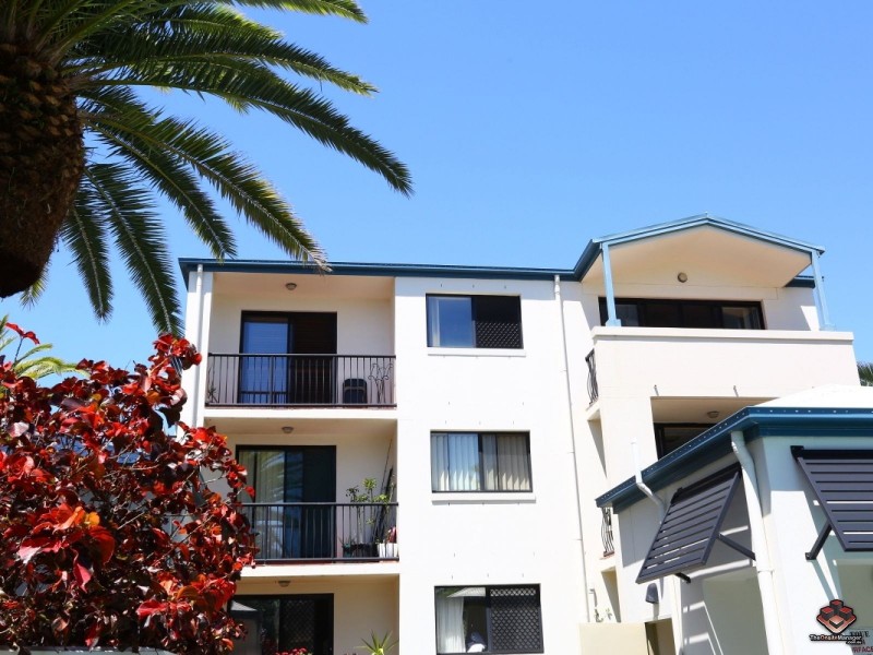 38 Labrador, Labrador QLD 4215