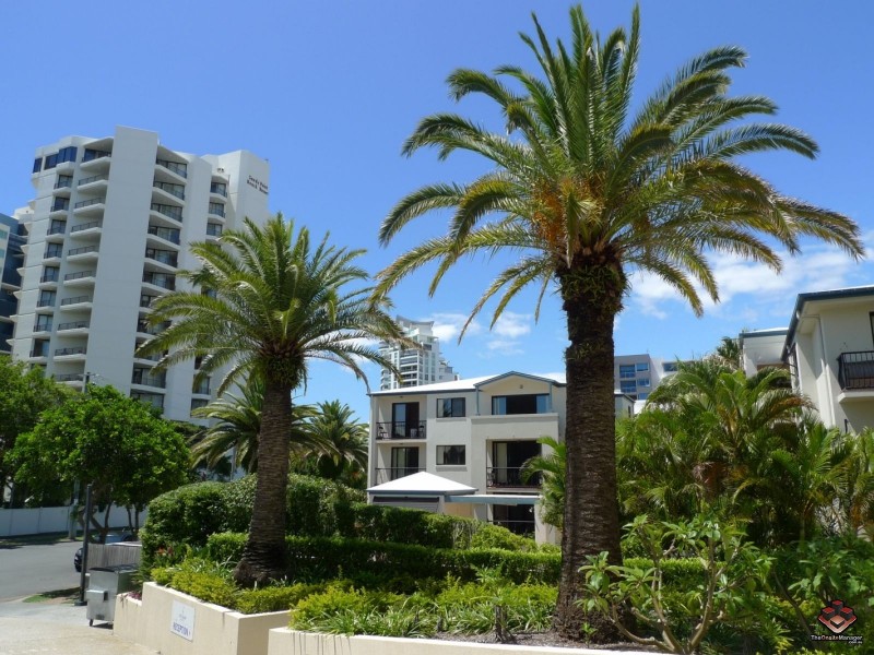 38 Labrador, Labrador QLD 4215