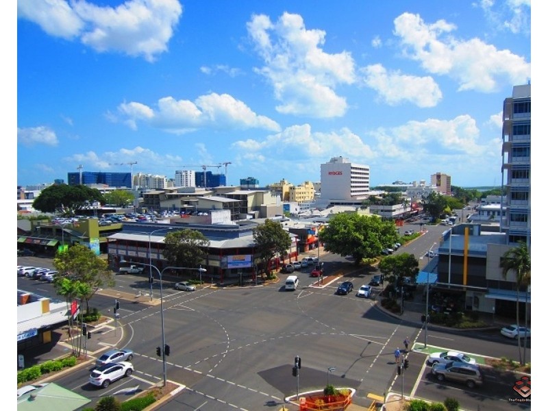 73 Spence Street, Cairns City QLD 4870