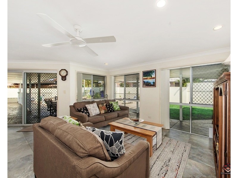 3 Fitzalan Circuit, Arundel QLD 4214