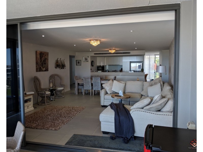 Paradise Point QLD 4216