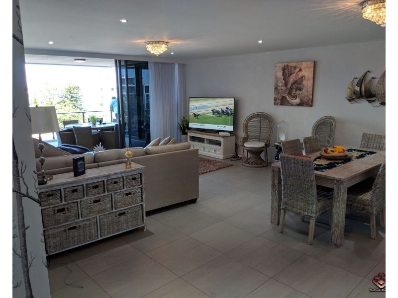 Paradise Point QLD 4216