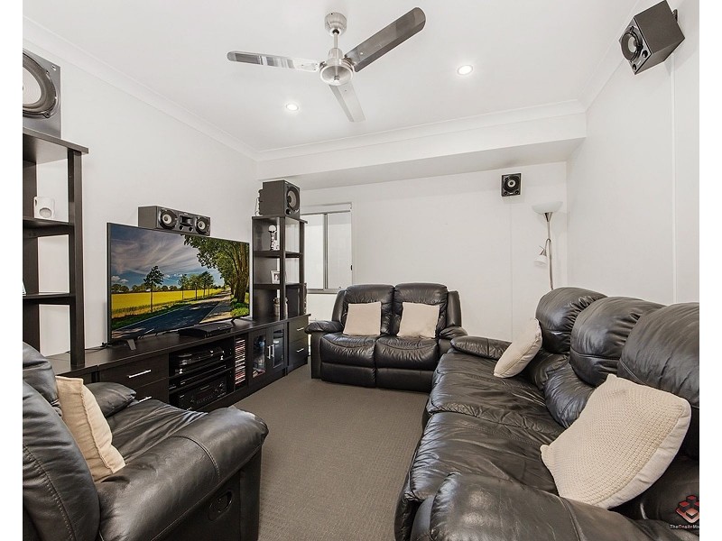 7 Stoneyway Avenue, Maudsland QLD 4210