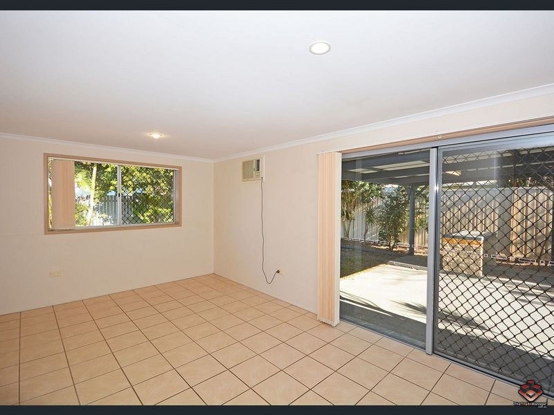 Urangan QLD 4655