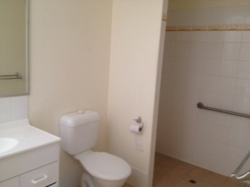 13 Thomas Street, Goodna QLD 4300