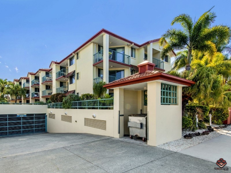 140 Marine Parade, Southport QLD 4215