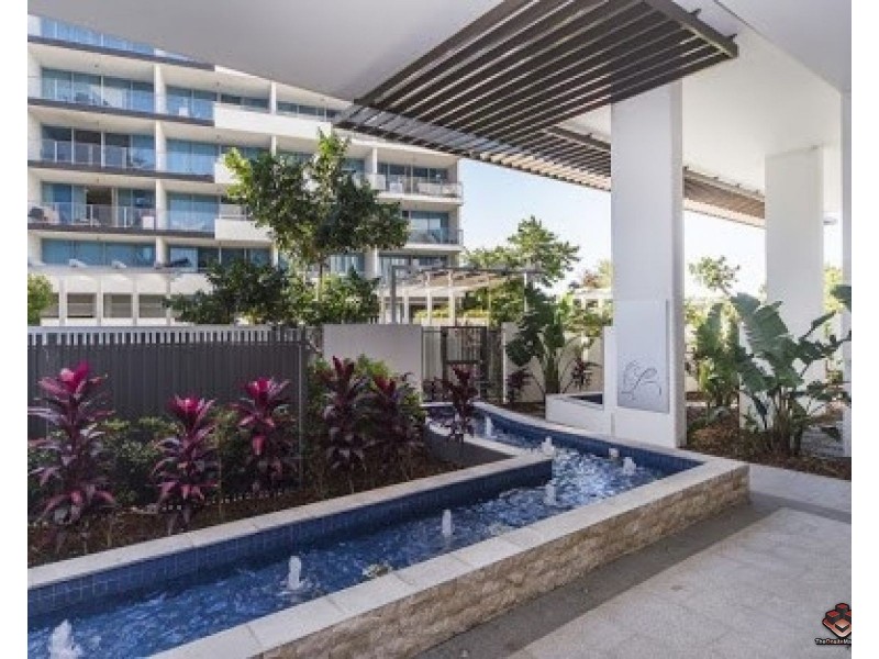 43 Harbour Town Drive, Biggera Waters QLD 4216