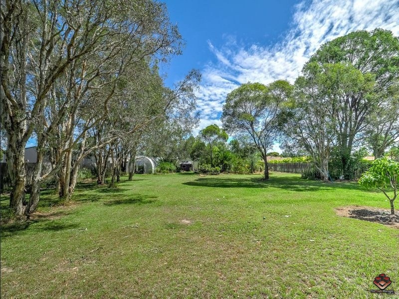 Urangan QLD 4655
